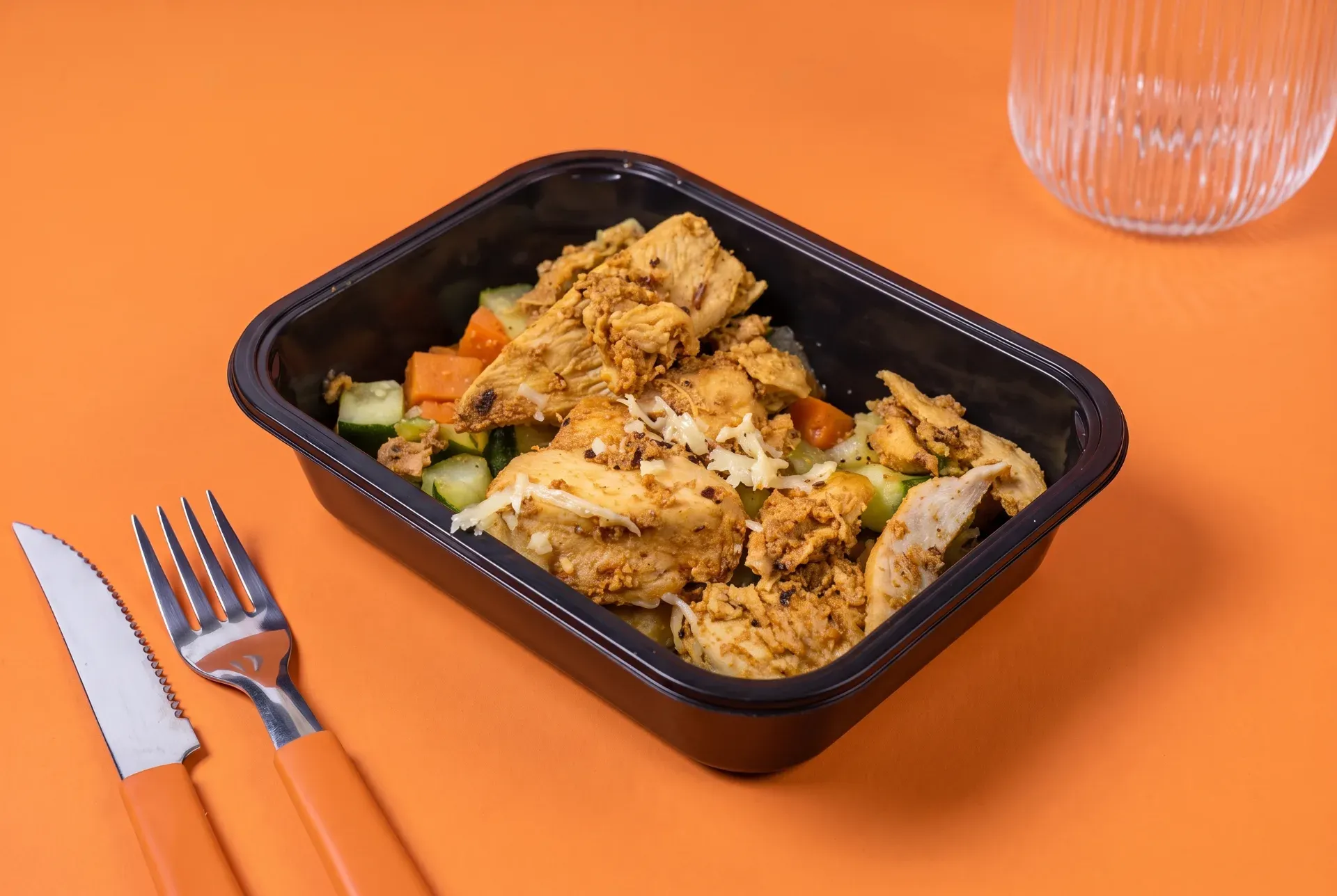 Frango à Pizzaiolo com Legumes — 200g